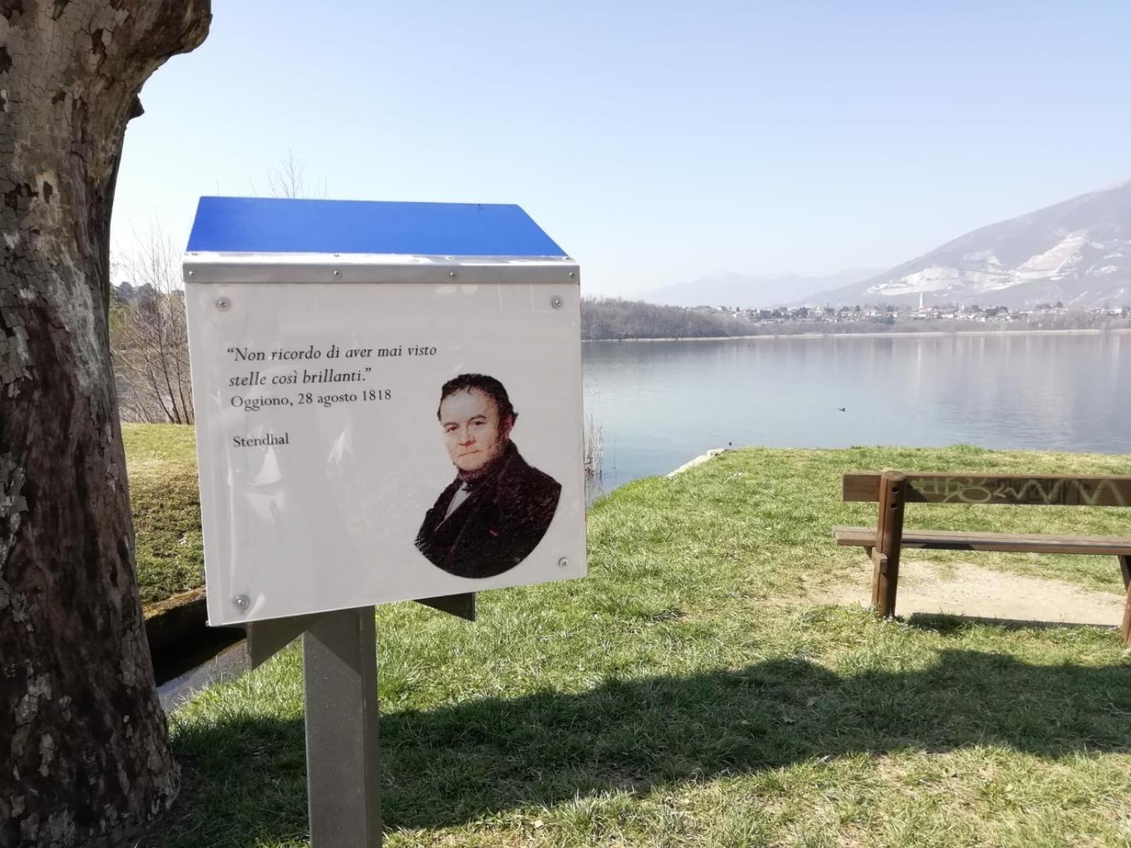 La Poesia Del Lago Oggiono Exterior photo